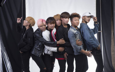 स्ट्रगल इन के-पप फिल्मको दृश्य